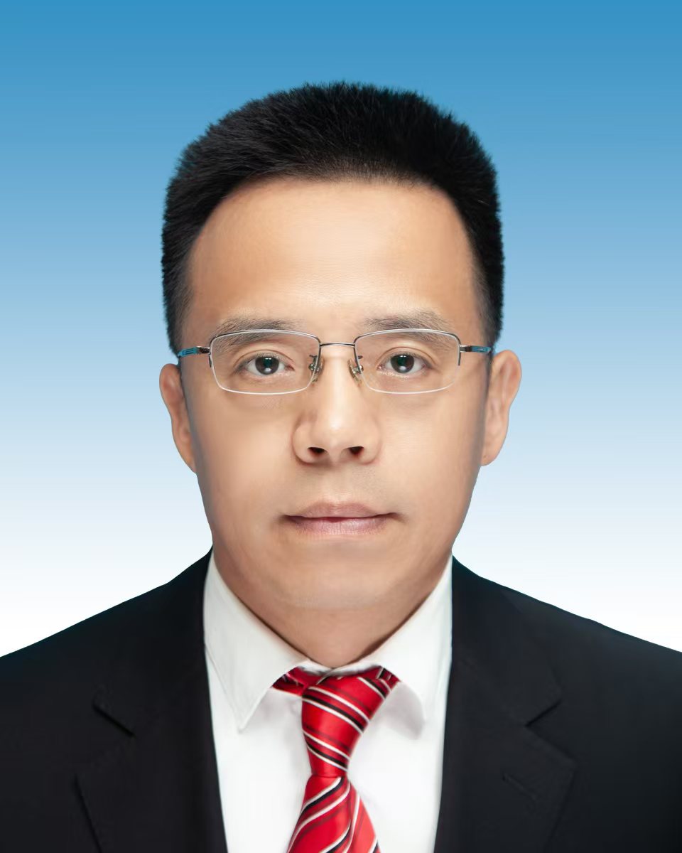 赌网-网赌百家乐
党组成员、副厅长刘裕强